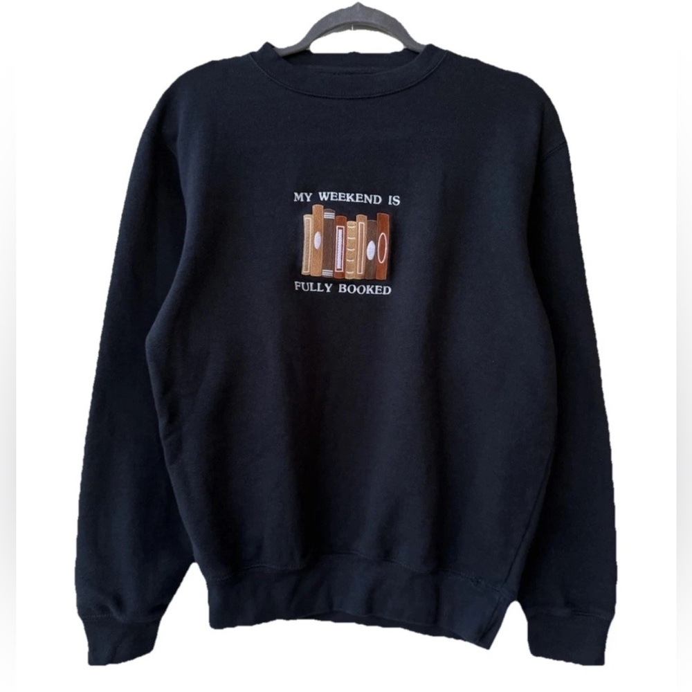 St Andrews embroidery Sweatshirt Fleece Bookworm Librarian-chic Intellectual S